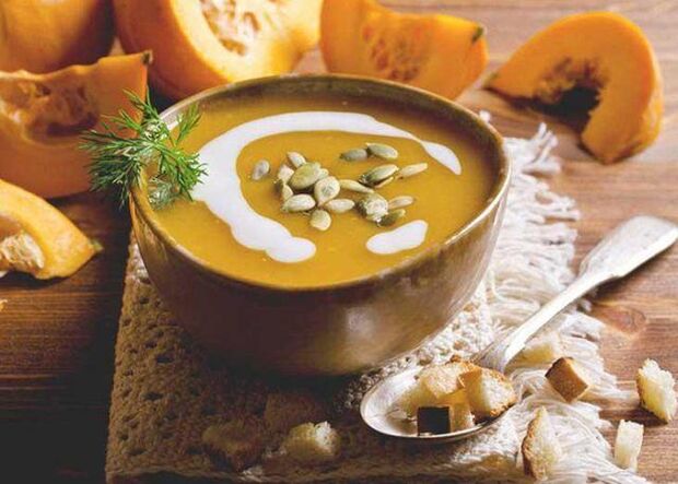 During an acute course of gastritis, you should eat creamy soups. 
