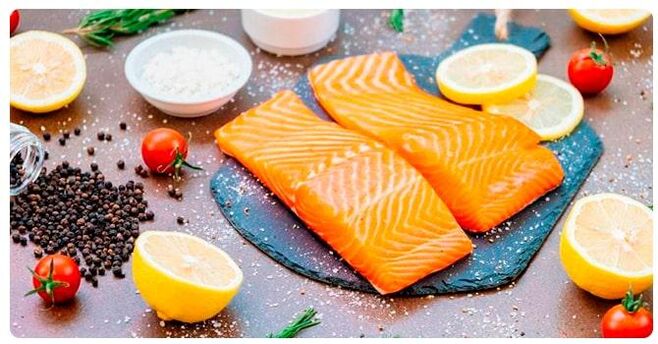 The daily fish meal of the 6 Petal Diet may include steamed salmon